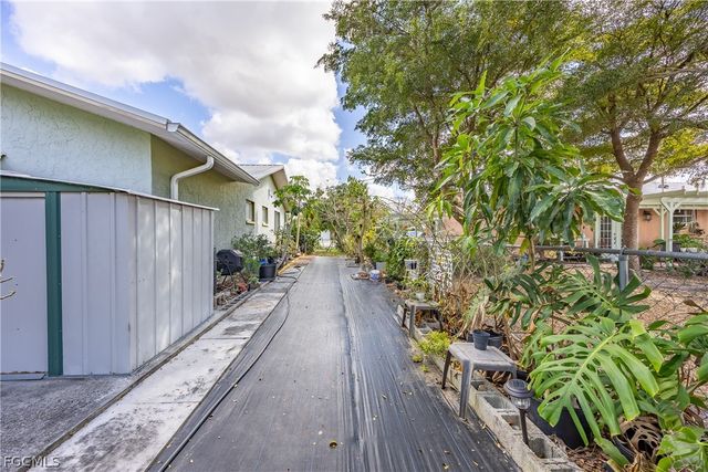 2349 Barcelona AVE, Fort Myers, FL 33905