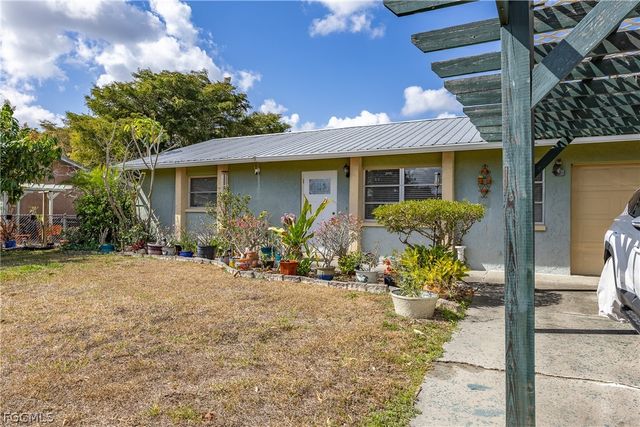 2349 Barcelona AVE, Fort Myers, FL 33905