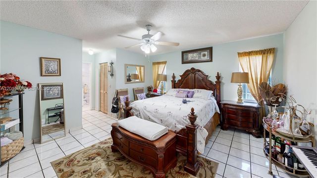 28148 SW 136th Ave, Homestead, FL 33033