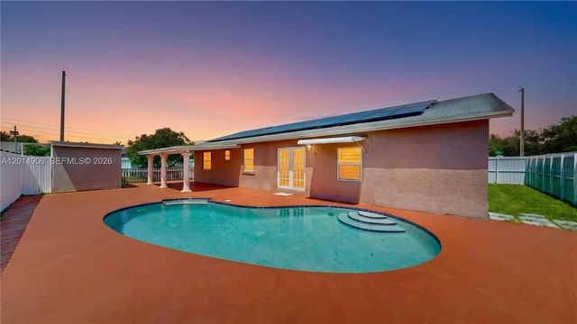 28148 SW 136th Ave, Homestead, FL 33033