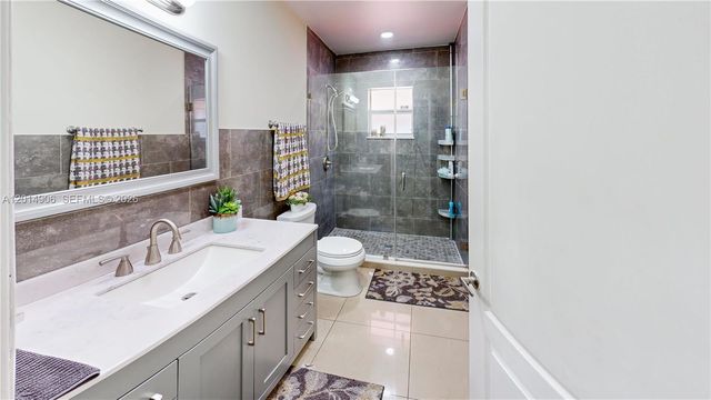 28148 SW 136th Ave, Homestead, FL 33033