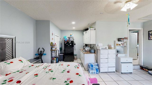 28148 SW 136th Ave, Homestead, FL 33033