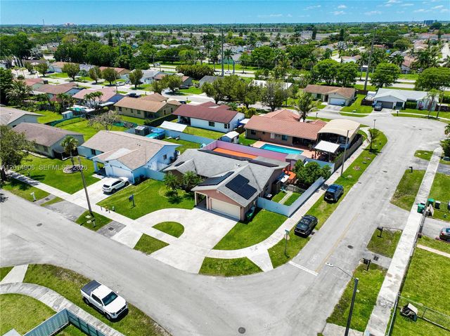 28148 SW 136th Ave, Homestead, FL 33033