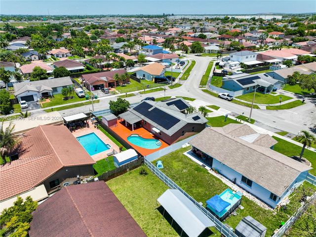 28148 SW 136th Ave, Homestead, FL 33033