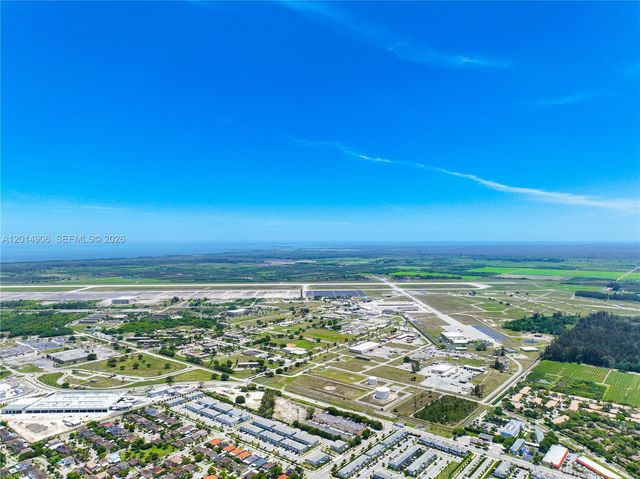 28148 SW 136th Ave, Homestead, FL 33033