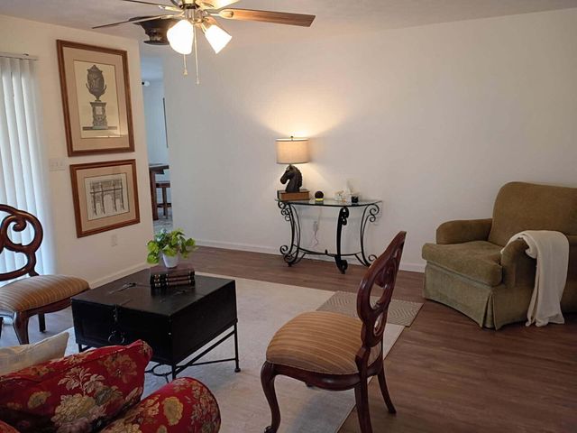 1537 Lock Road, Lawrenceburg, KY 40342