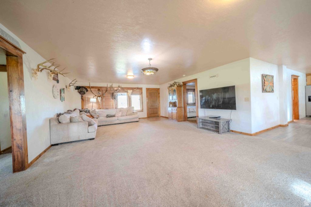 Image 12 of property listing at 3040 S 7455 W, Ioka, UT 84066