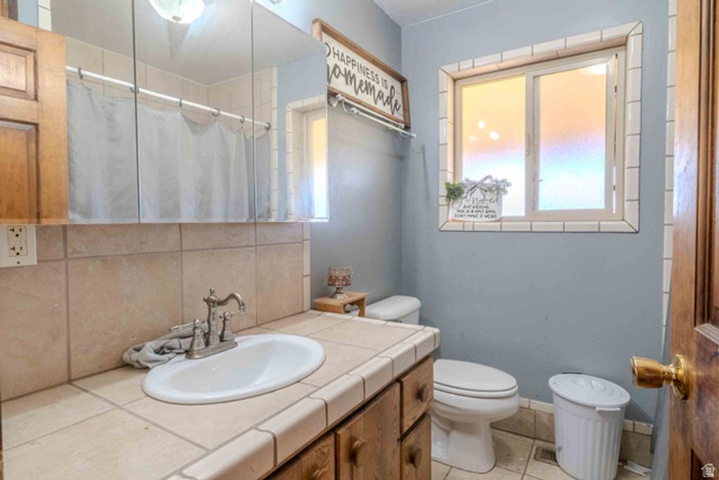 Image 13 of property listing at 3040 S 7455 W, Ioka, UT 84066