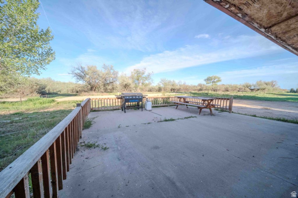 Image 28 of property listing at 3040 S 7455 W, Ioka, UT 84066
