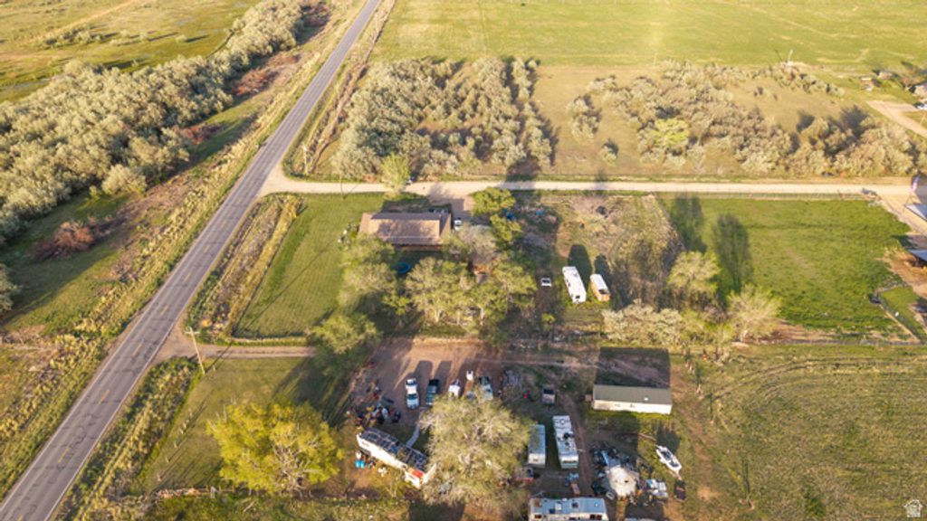 Image 39 of property listing at 3040 S 7455 W, Ioka, UT 84066