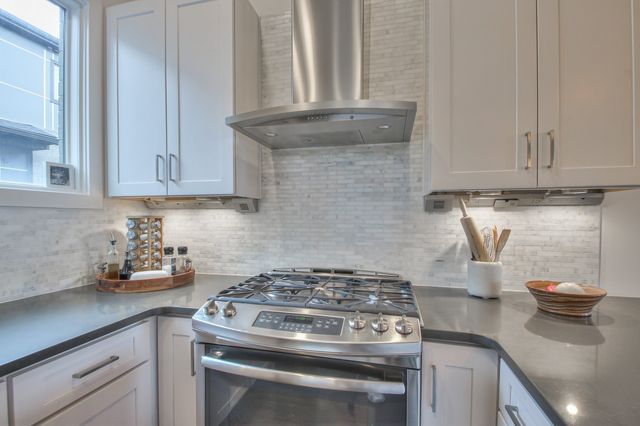 810 Melpark Ct, Nashville, TN 37204