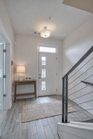 810 Melpark Ct, Nashville, TN 37204