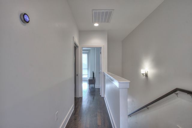 810 Melpark Ct, Nashville, TN 37204