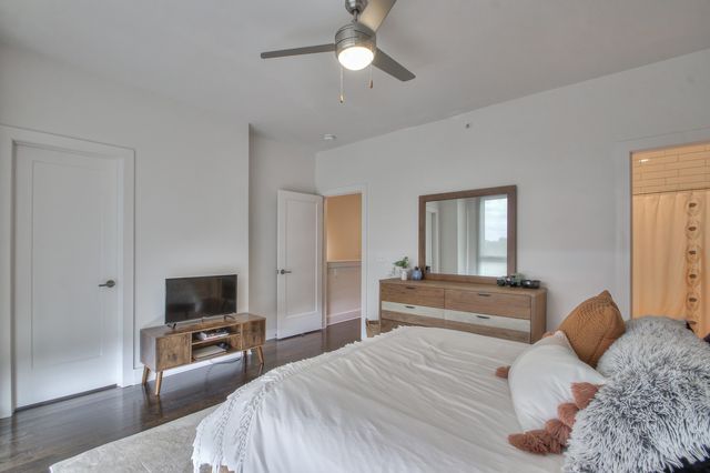 810 Melpark Ct, Nashville, TN 37204