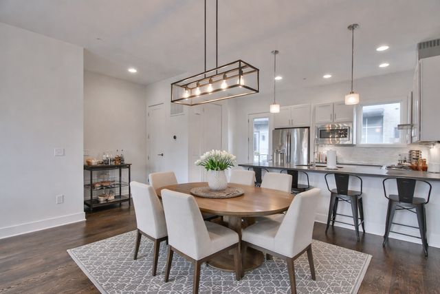 810 Melpark Ct, Nashville, TN 37204