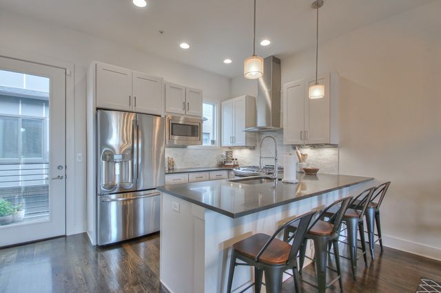 810 Melpark Ct, Nashville, TN 37204