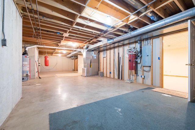 129 Tanglewood Drive, West Liberty, OH 43357