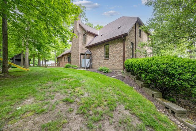 129 Tanglewood Drive, West Liberty, OH 43357