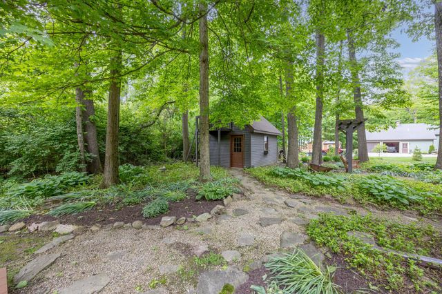 129 Tanglewood Drive, West Liberty, OH 43357