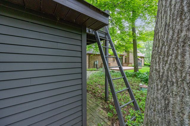 129 Tanglewood Drive, West Liberty, OH 43357