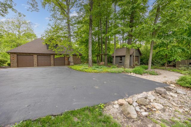 129 Tanglewood Drive, West Liberty, OH 43357