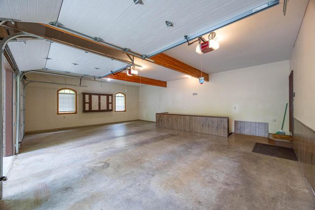 129 Tanglewood Drive, West Liberty, OH 43357
