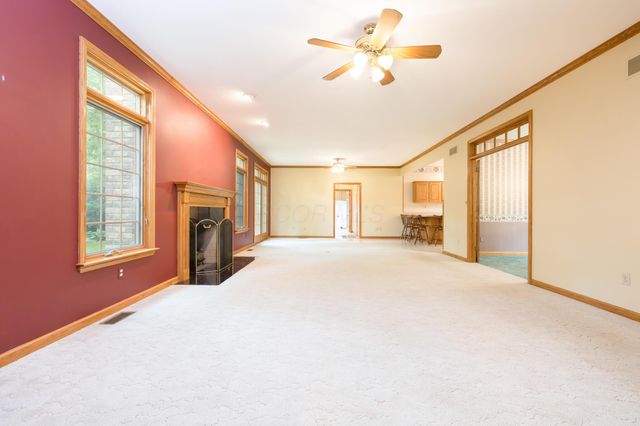 129 Tanglewood Drive, West Liberty, OH 43357
