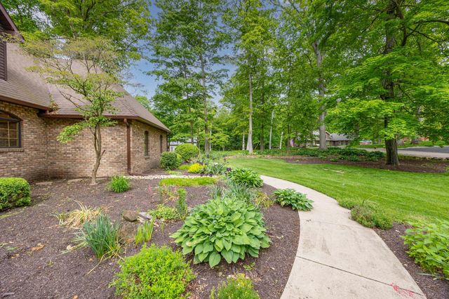 129 Tanglewood Drive, West Liberty, OH 43357
