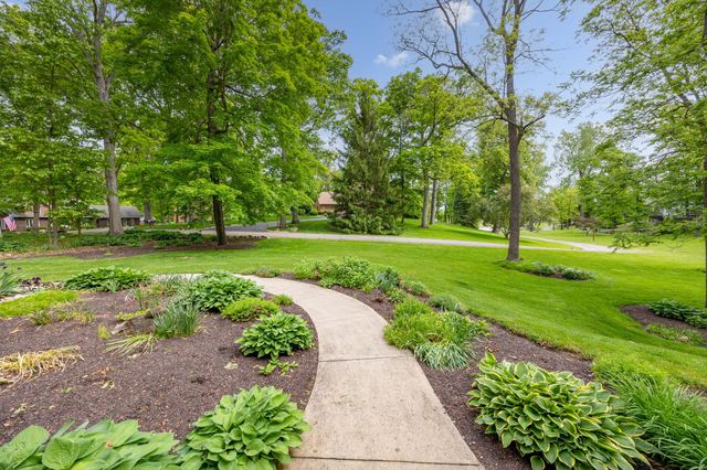 129 Tanglewood Drive, West Liberty, OH 43357