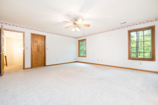 129 Tanglewood Drive, West Liberty, OH 43357