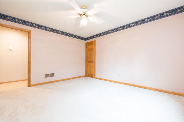 129 Tanglewood Drive, West Liberty, OH 43357