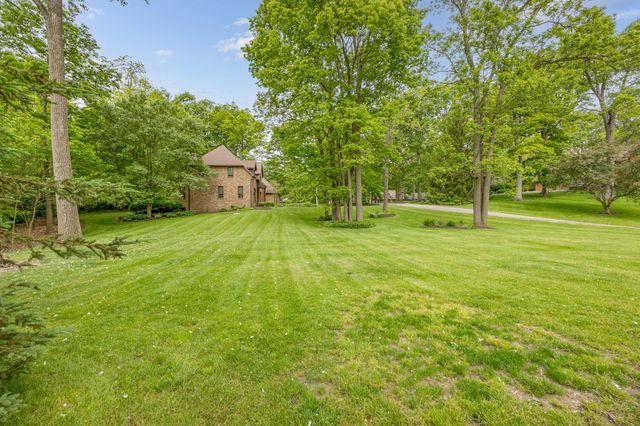 129 Tanglewood Drive, West Liberty, OH 43357