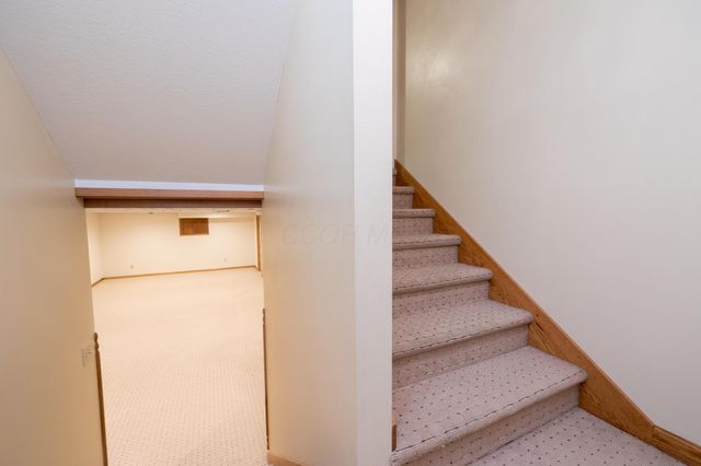 129 Tanglewood Drive, West Liberty, OH 43357