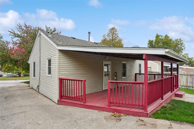 3901 54th Street, Des Moines, IA 50310