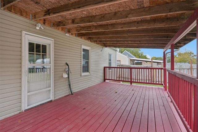 3901 54th Street, Des Moines, IA 50310