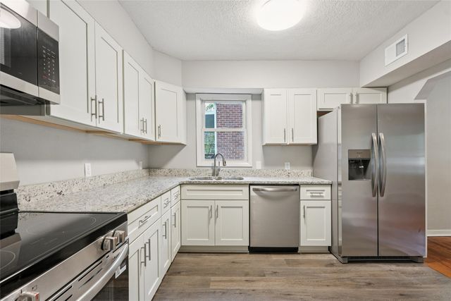 3901 54th Street, Des Moines, IA 50310