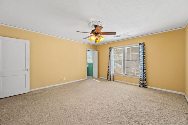 401 N Pruett Street, Baytown, TX 77520