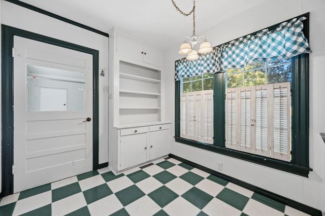 401 N Pruett Street, Baytown, TX 77520