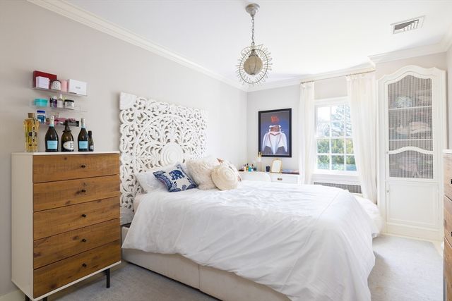 40 Singletree Rd, Brookline, MA 02467