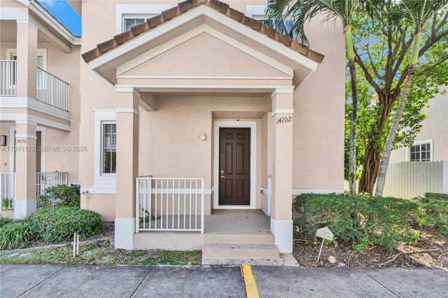 14102 SW 276th St, Homestead, FL 33032