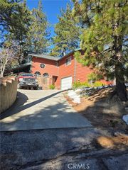 2692 Valhalla, Running Springs, CA 92382