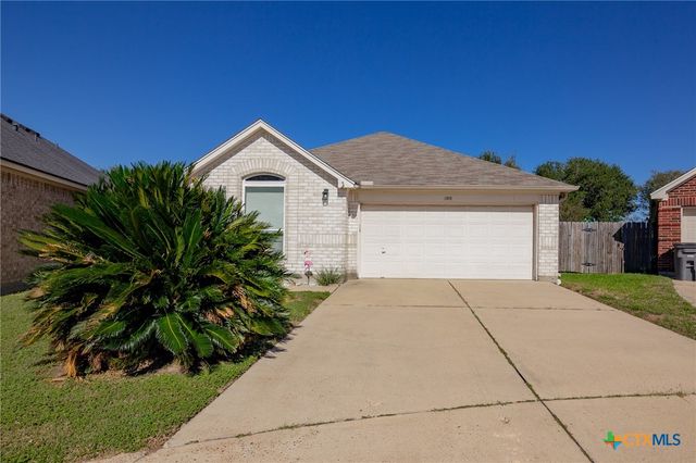108 Providence Court, Victoria, TX 77904