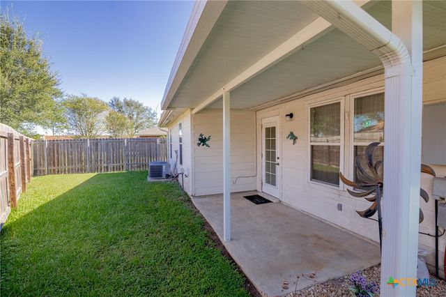 108 Providence Court, Victoria, TX 77904
