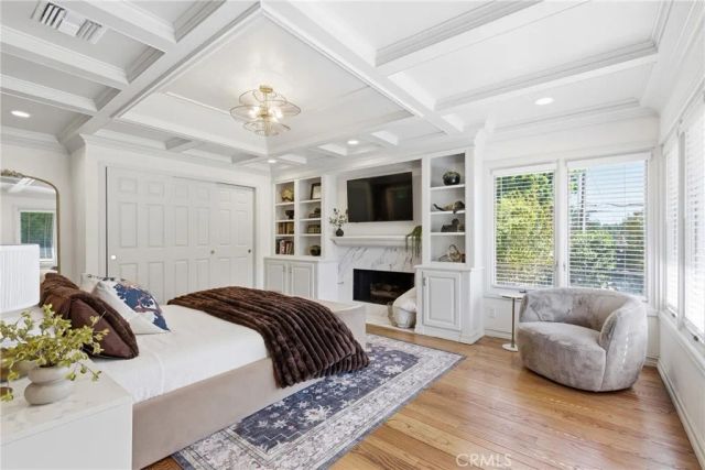 950 Hampton, Arcadia, CA 91006