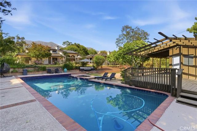950 Hampton, Arcadia, CA 91006