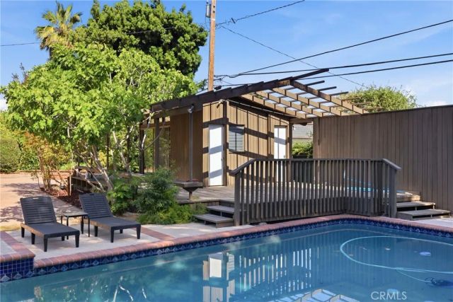 950 Hampton, Arcadia, CA 91006