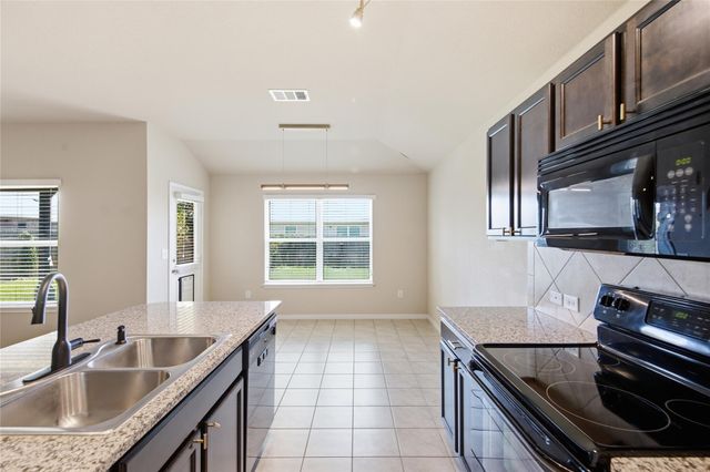 5813 Roderick DR, Austin, TX 78724