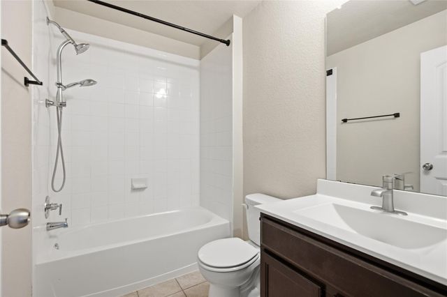 5813 Roderick DR, Austin, TX 78724