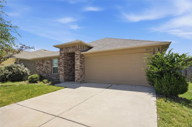 5813 Roderick DR, Austin, TX 78724