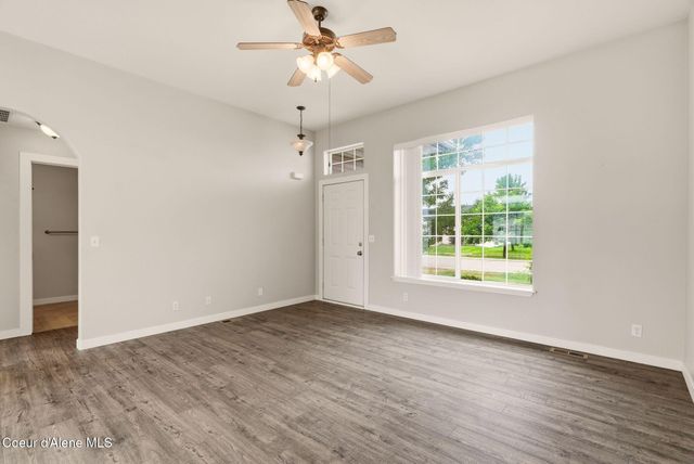2518 W Timberlake Loop, Coeur D'alene, ID 83815